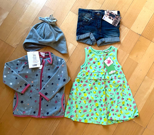 Paket kleid jacke mütze - paket,