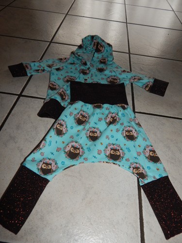 Kapuzenjacke mit pumphose - kapuzenjacke,